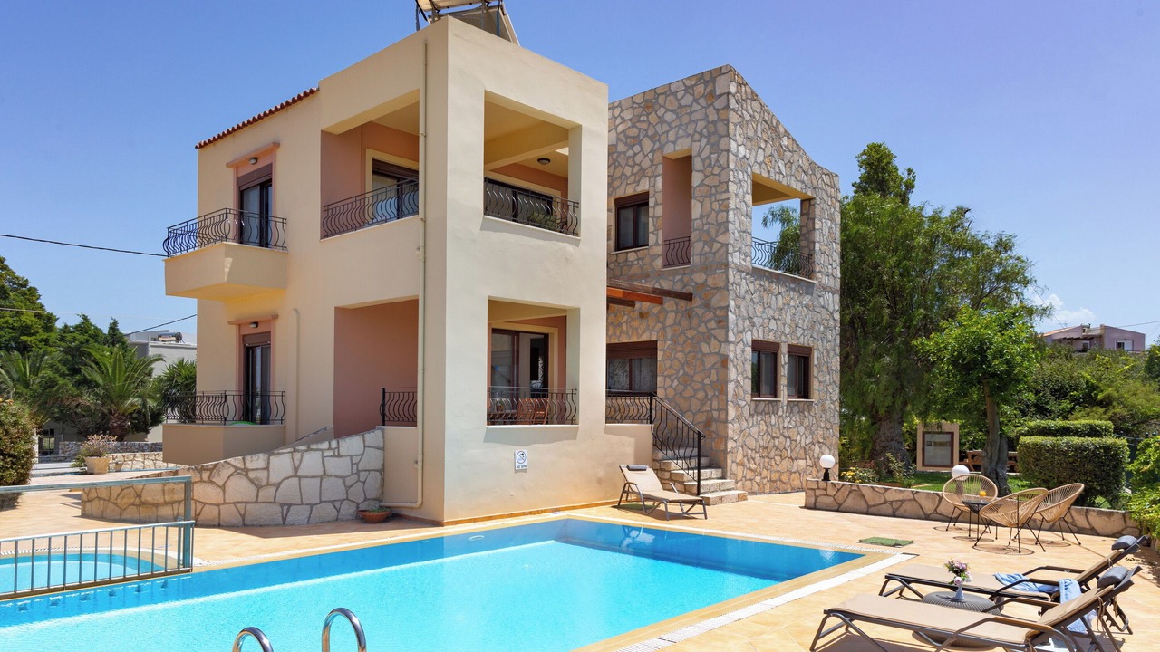 Photo of Outdoor in Stalos