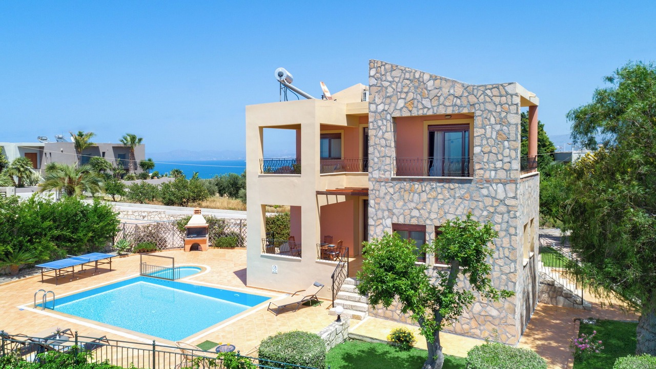 Photo of Outdoor in Stalos