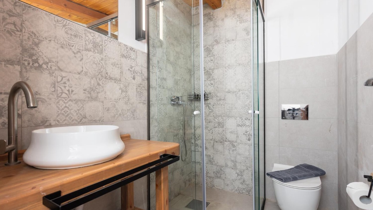 Photo of Bathroom in Kiotari