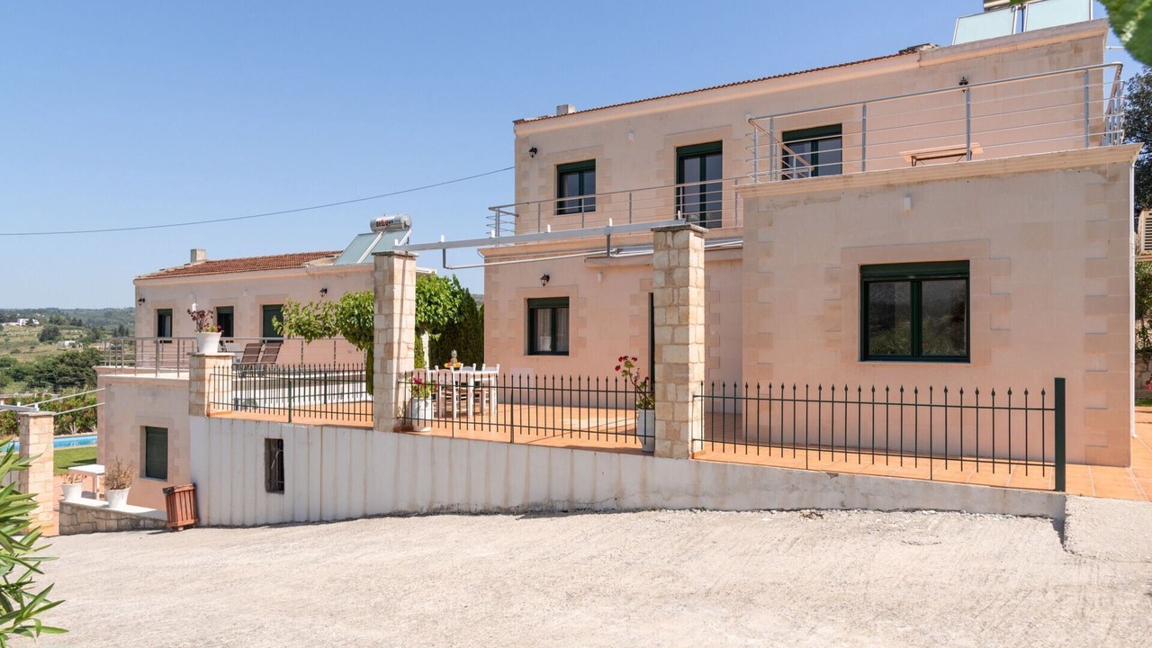 Photo of Patio Balcony in Vryses