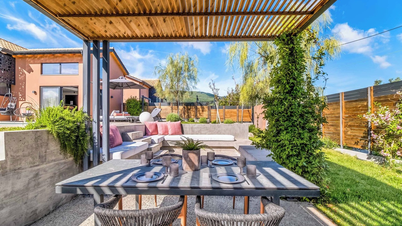 Photo of Outdoor in Lygia