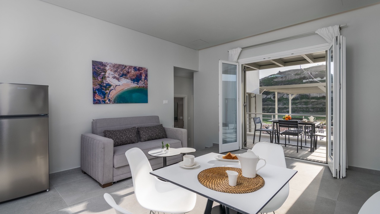 Photo of Livingroom in Milos