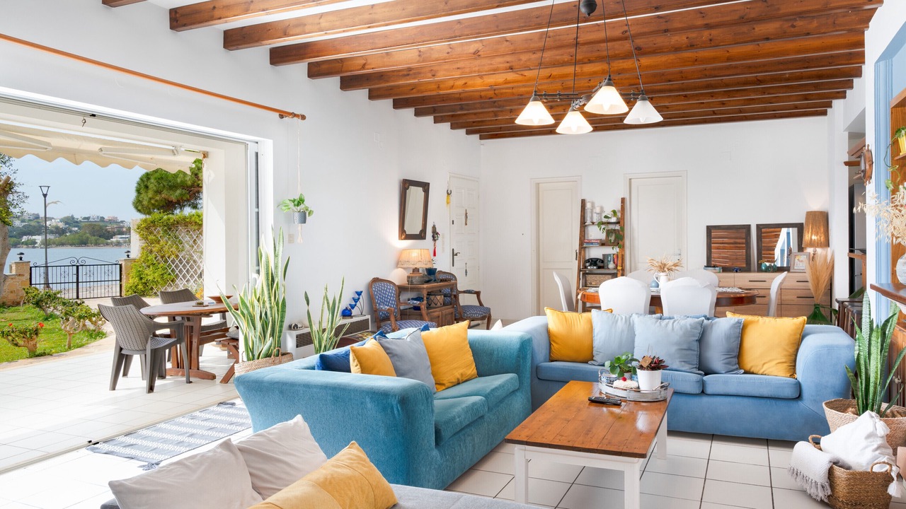 Photo of Livingroom in Alinda