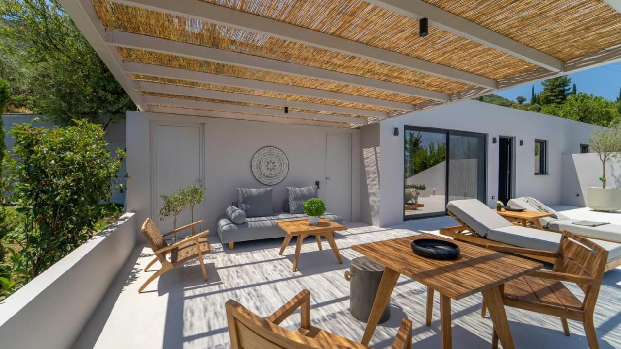 Photo of Patio Balcony in Nikiana