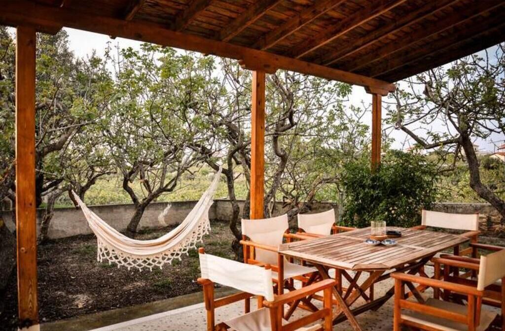 Photo of Outdoor in Nisi