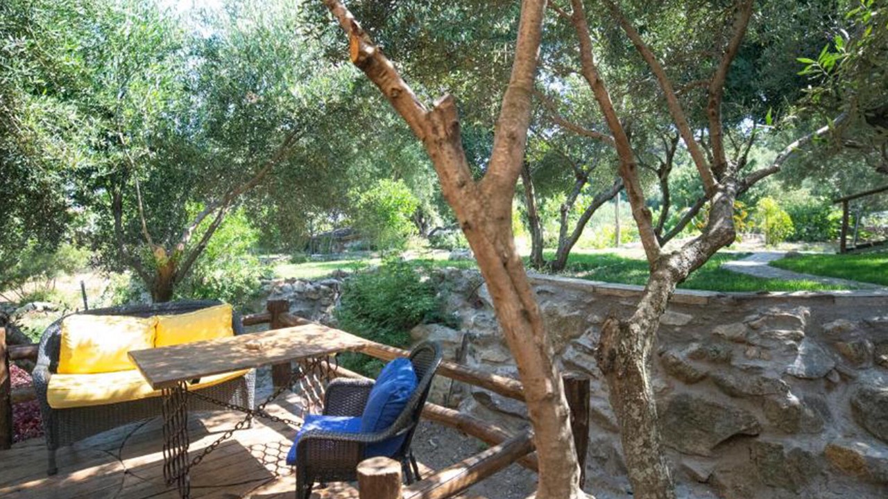Photo of Patio Balcony in Ikaria