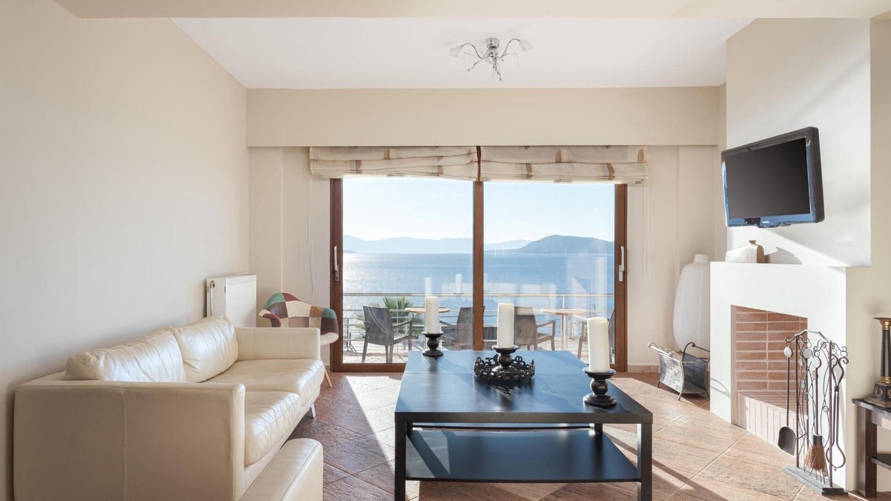 Photo of Livingroom in Aegina