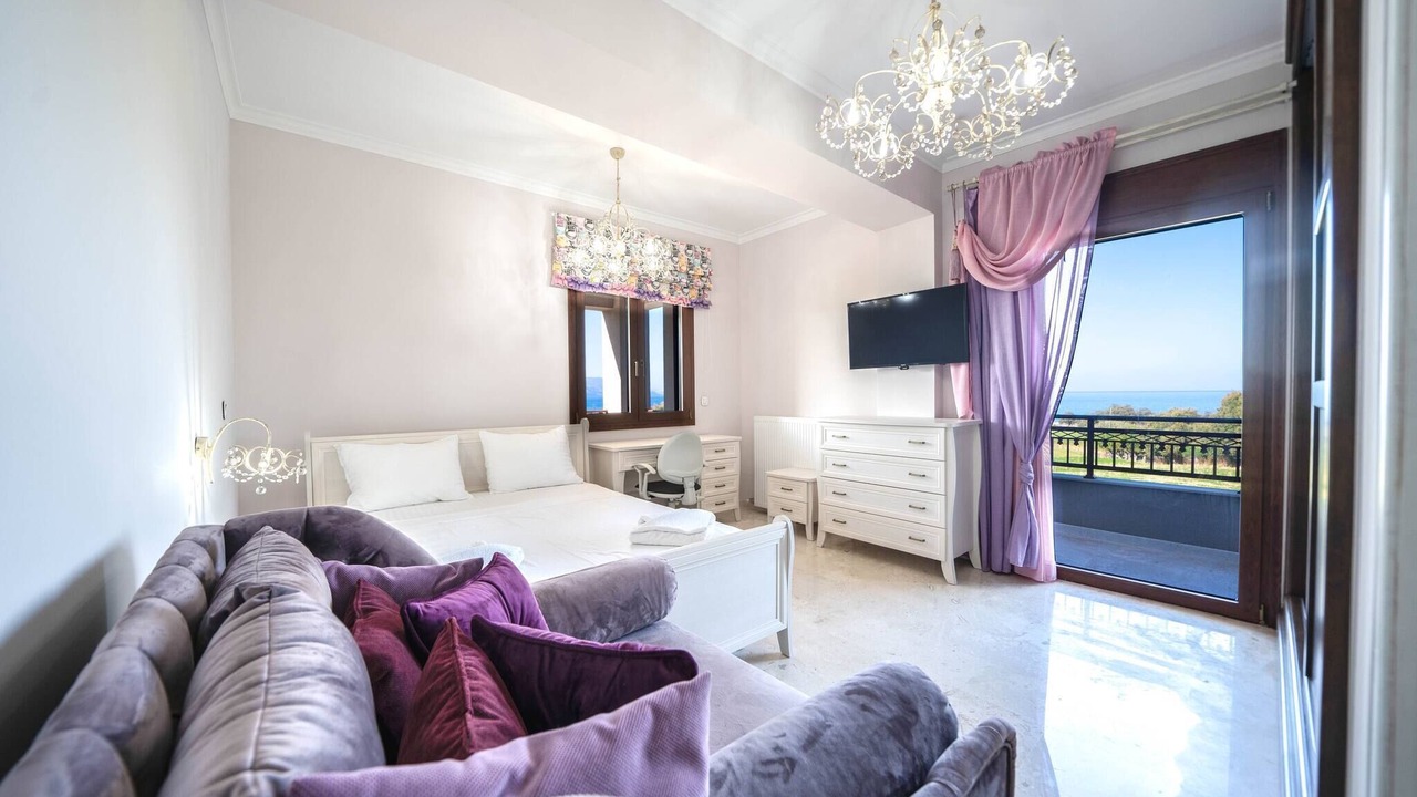 Photo of Bedroom in Filaki