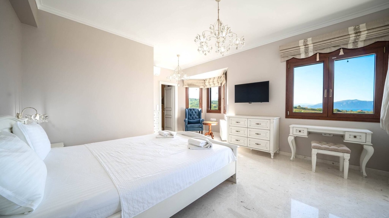 Photo of Bedroom in Filaki