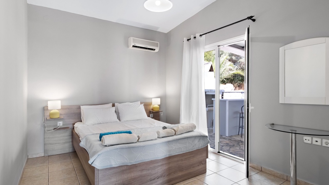 Photo of Bedroom in Katomerion
