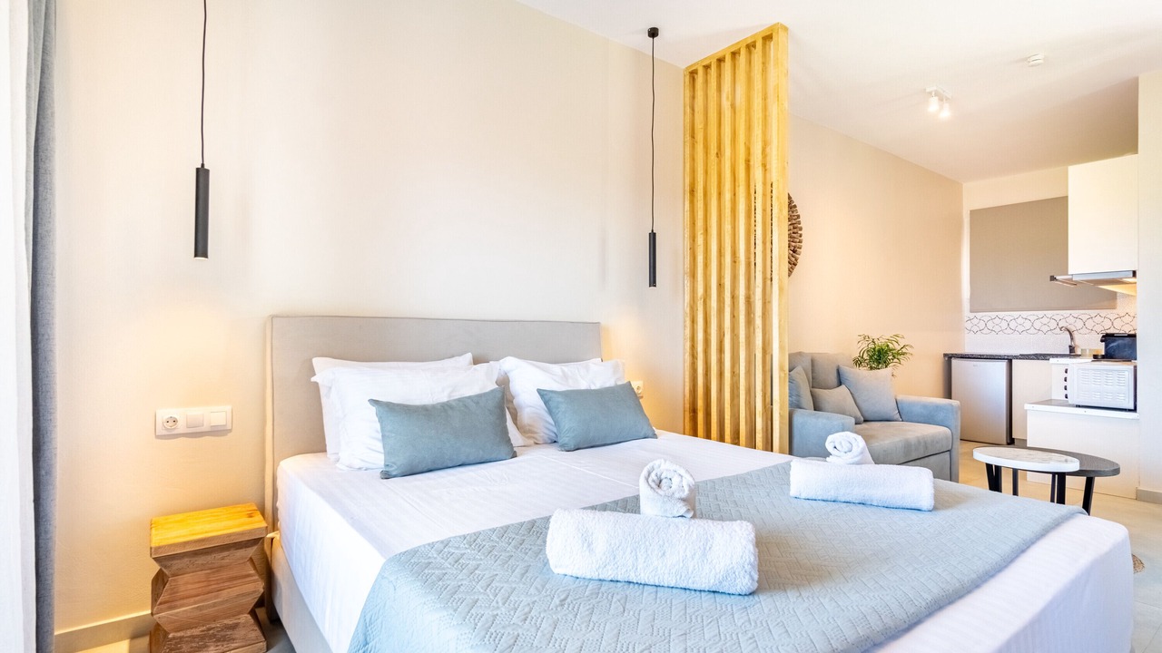 Photo of Bedroom in Almiros Beach