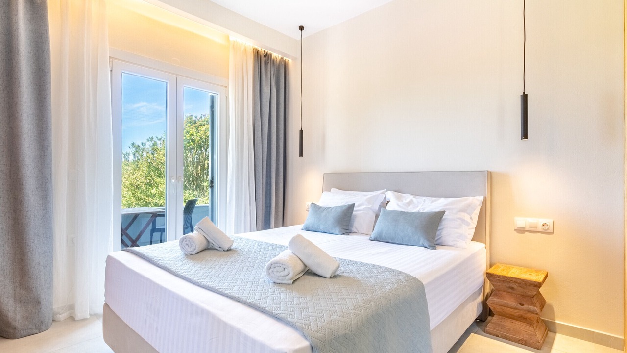 Photo of Bedroom in Almiros Beach