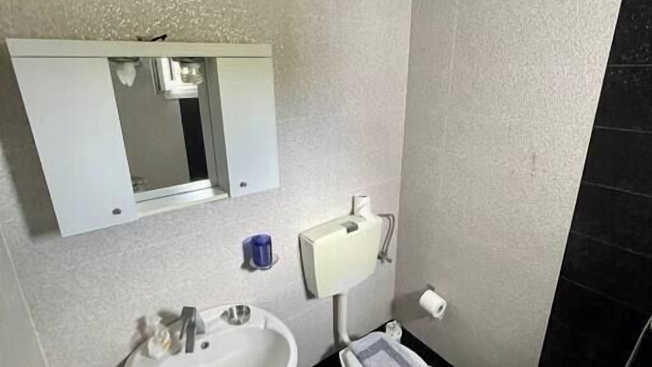 Photo of Bathroom in Glastros