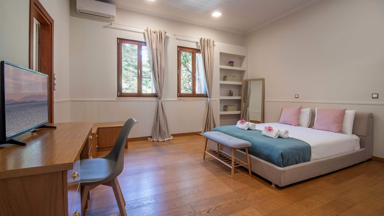Photo of Bedroom in Agii Theodori