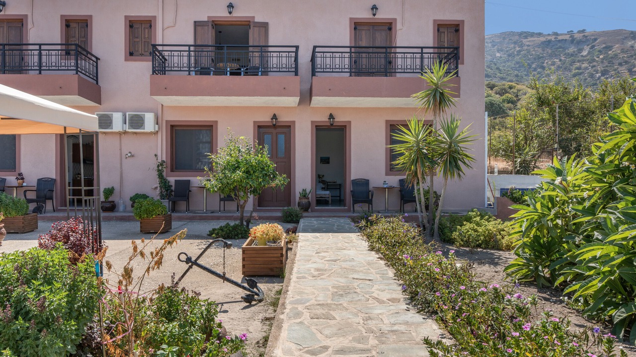 Photo of Outdoor in Paloi
