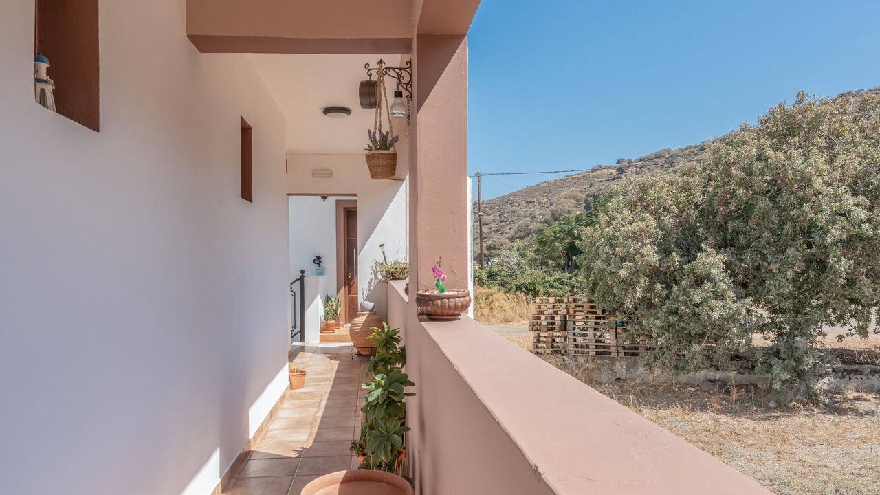 Photo of Patio Balcony in Paloi