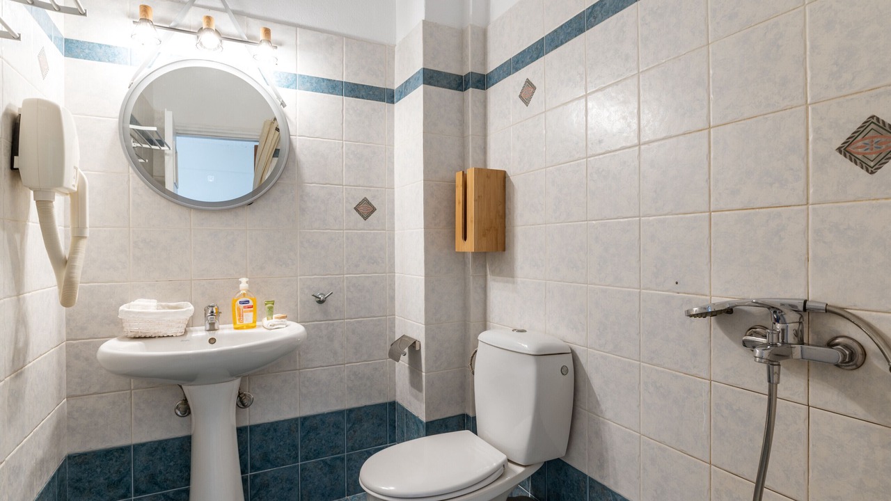 Photo of Bathroom in Platis Gialos
