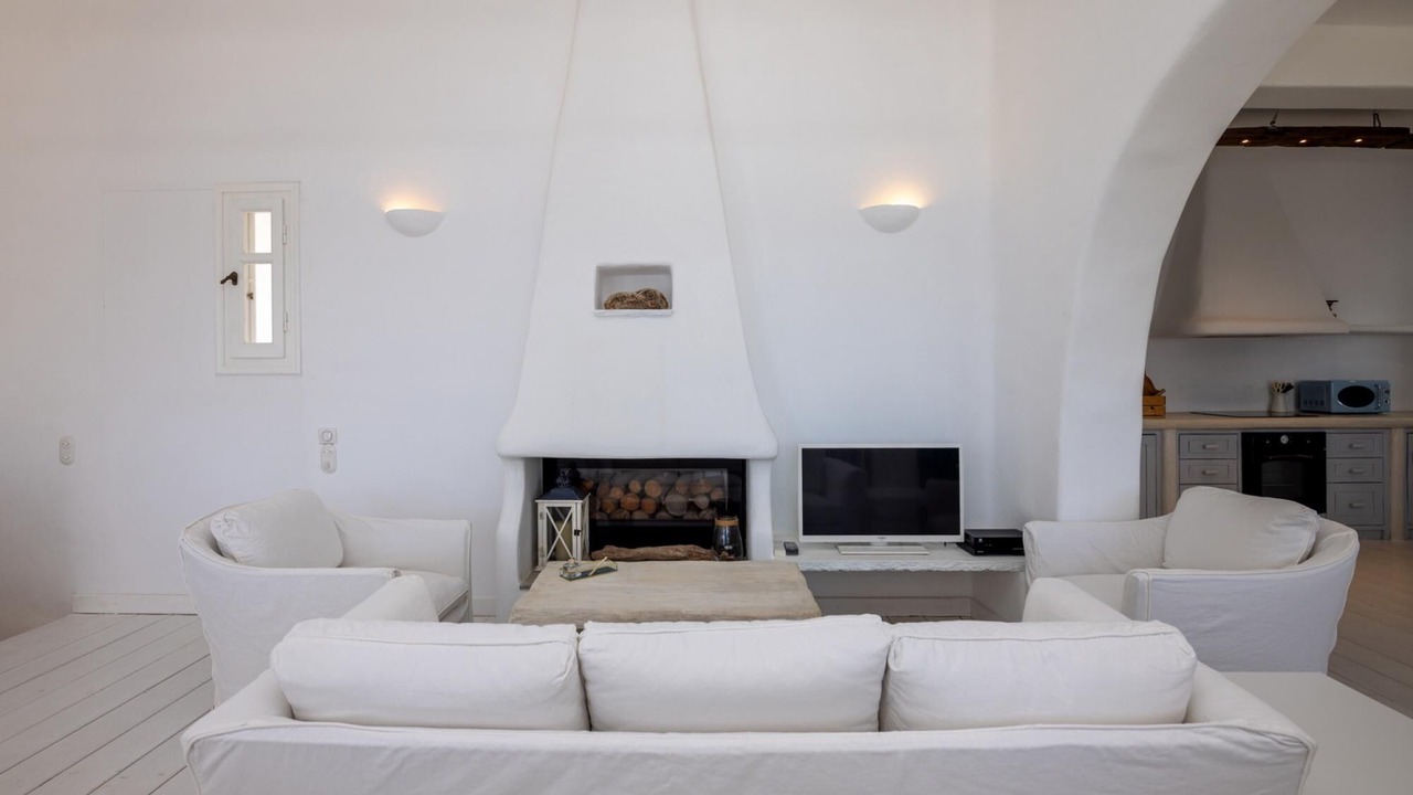 Photo of Livingroom in Exomvourgo