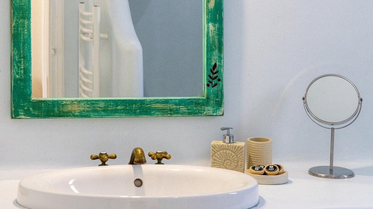 Photo of Bathroom in Exomvourgo
