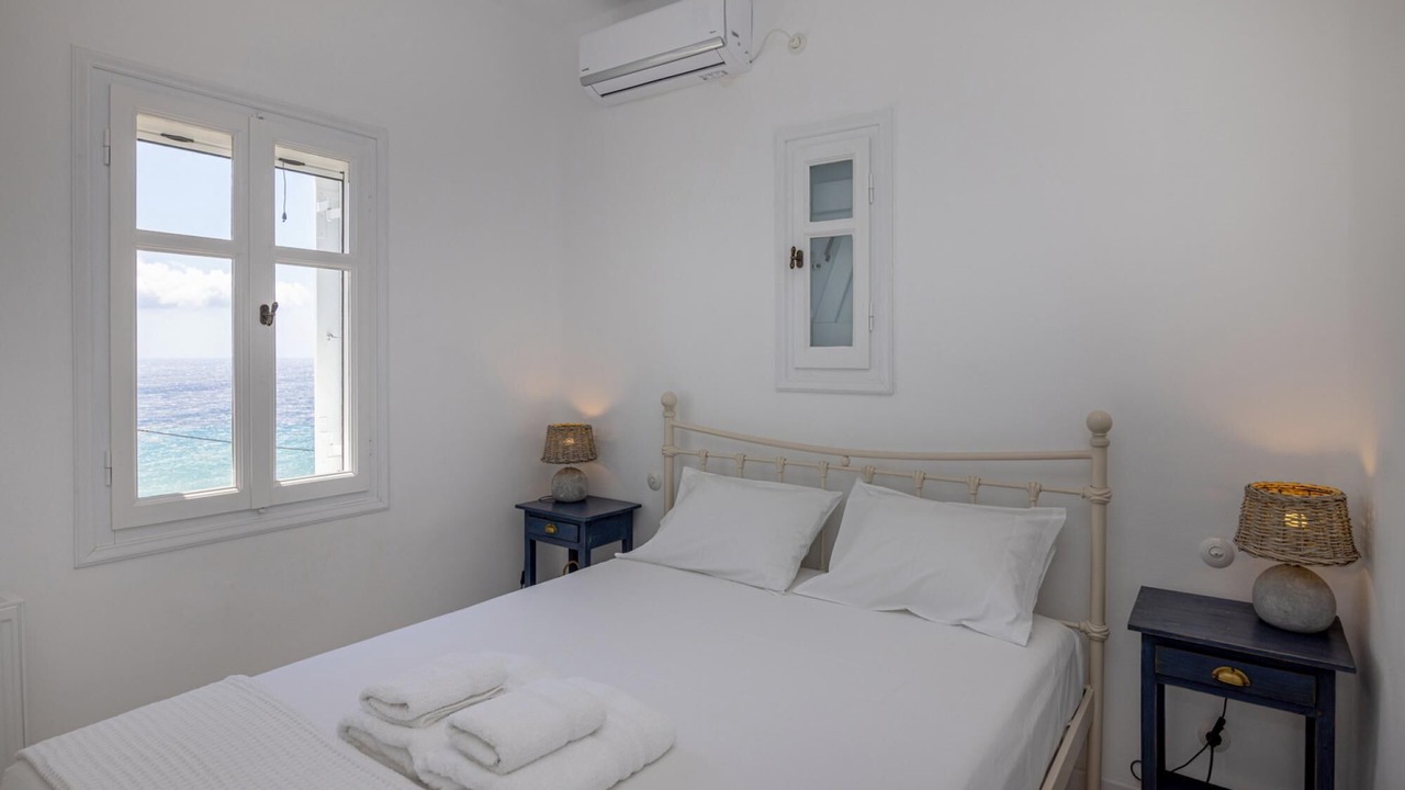 Photo of Bedroom in Exomvourgo