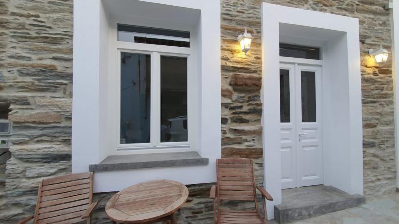 Photo of Outdoor in Paleopolis