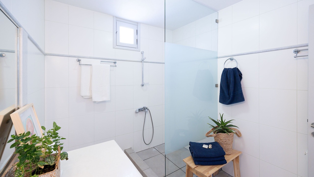 Photo of Bathroom in Stelida