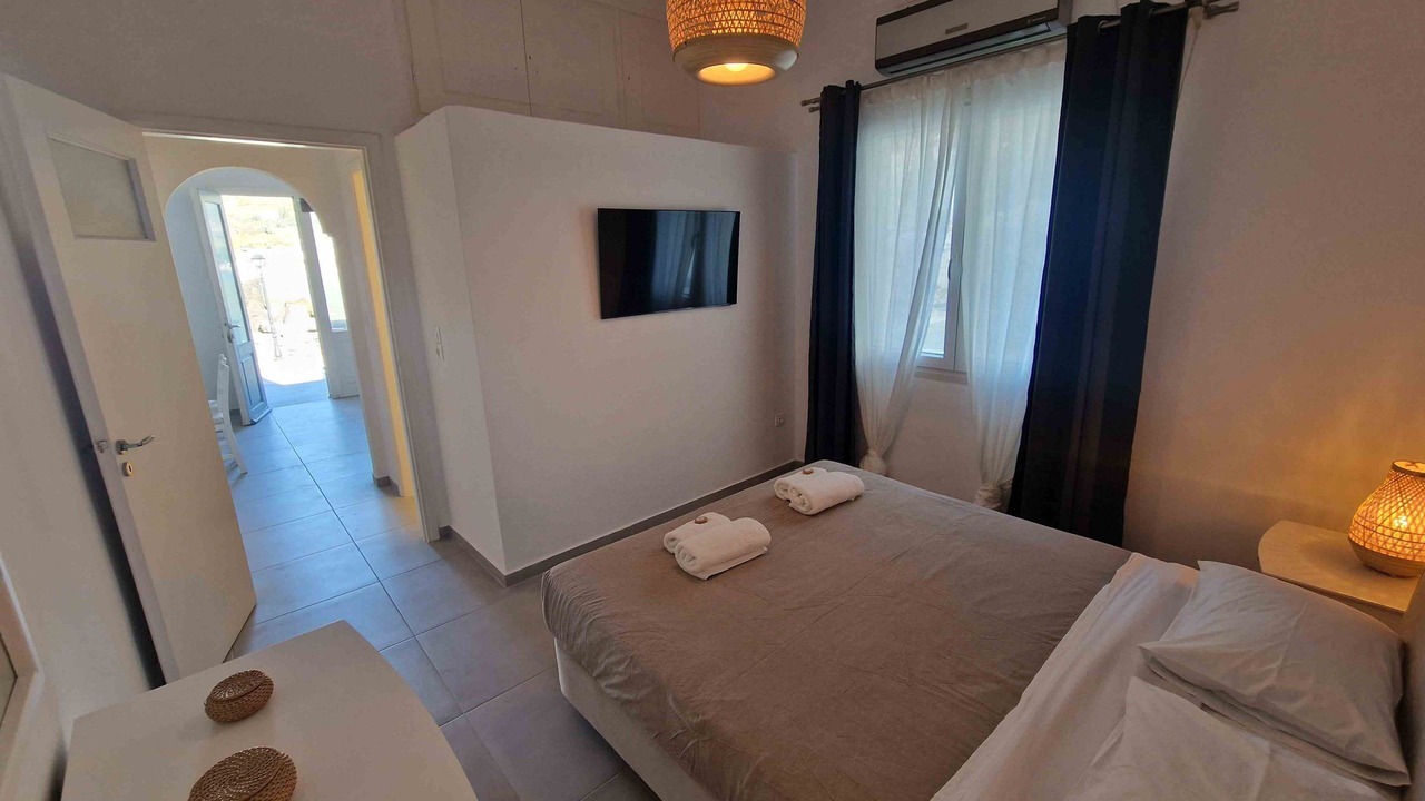 Photo of Bedroom in Paleopolis