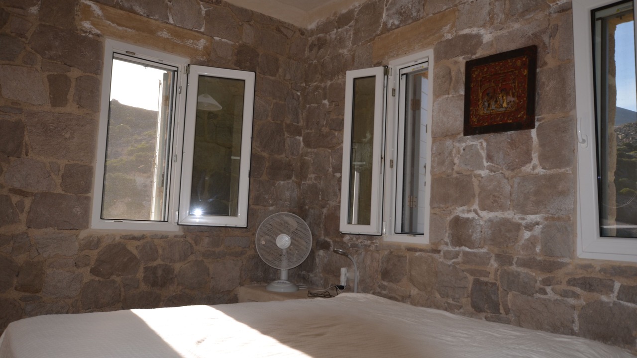 Photo of Bedroom in Milos