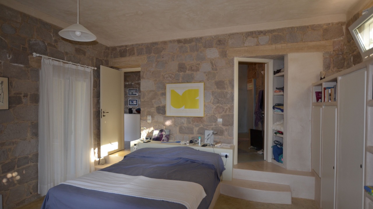 Photo of Bedroom in Milos