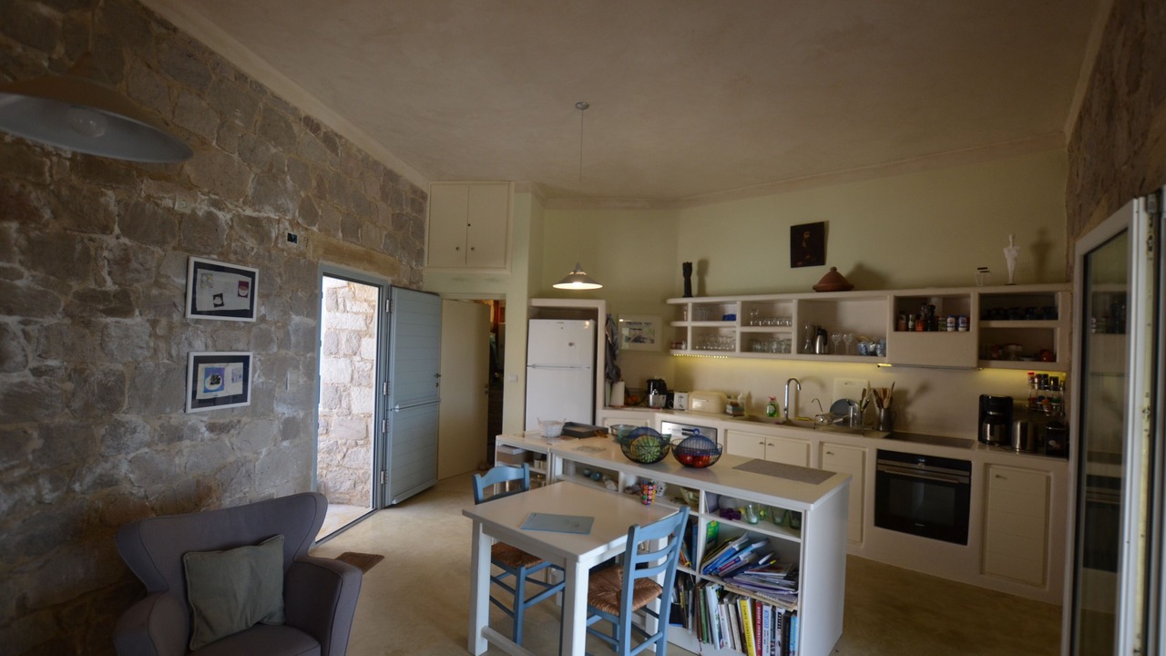 Photo of Kitchen in Milos