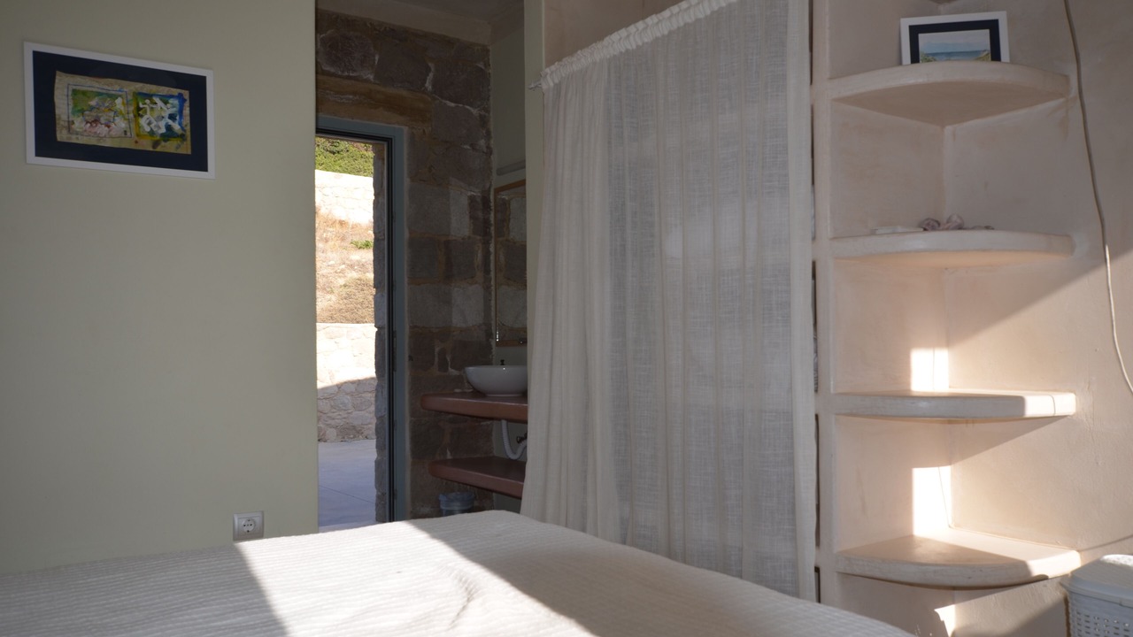 Photo of Bedroom in Milos