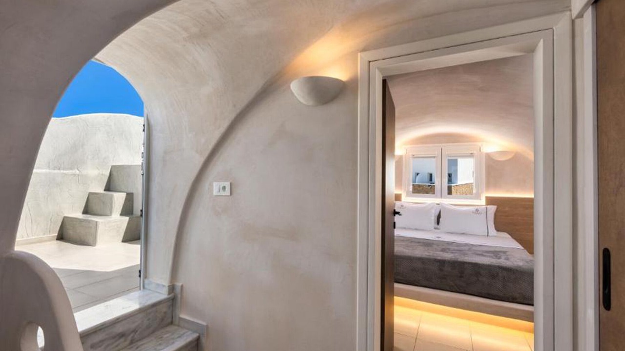 Photo of Bedroom in Messaria