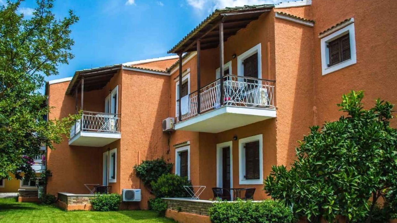 Photo of Outdoor in Alepou