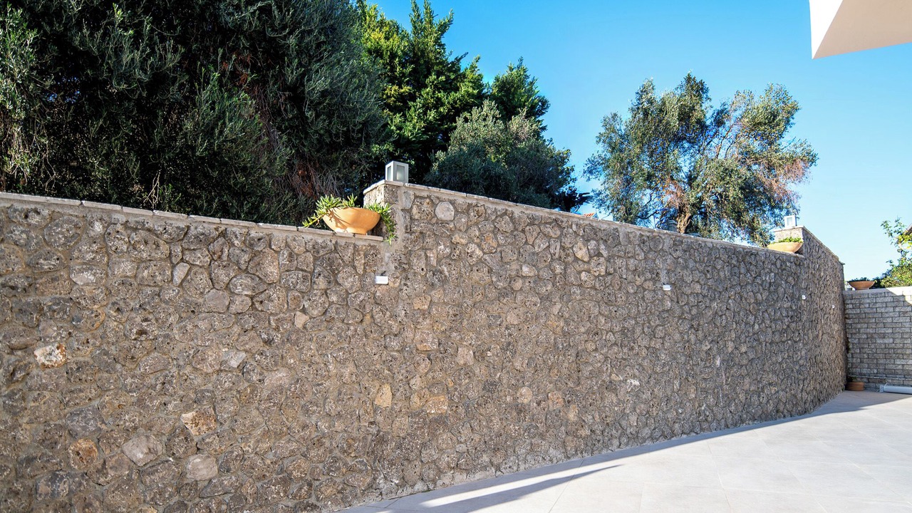 Photo of Outdoor in Perama