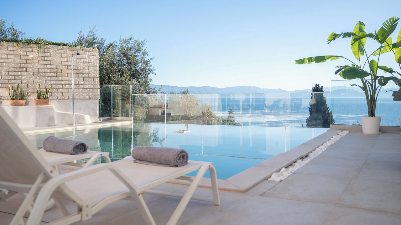 Photo of Outdoor in Perama