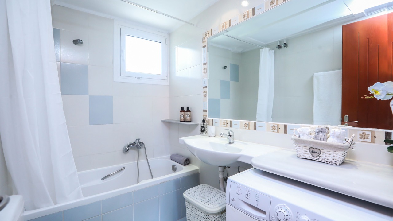 Photo of Bathroom in Gouvia