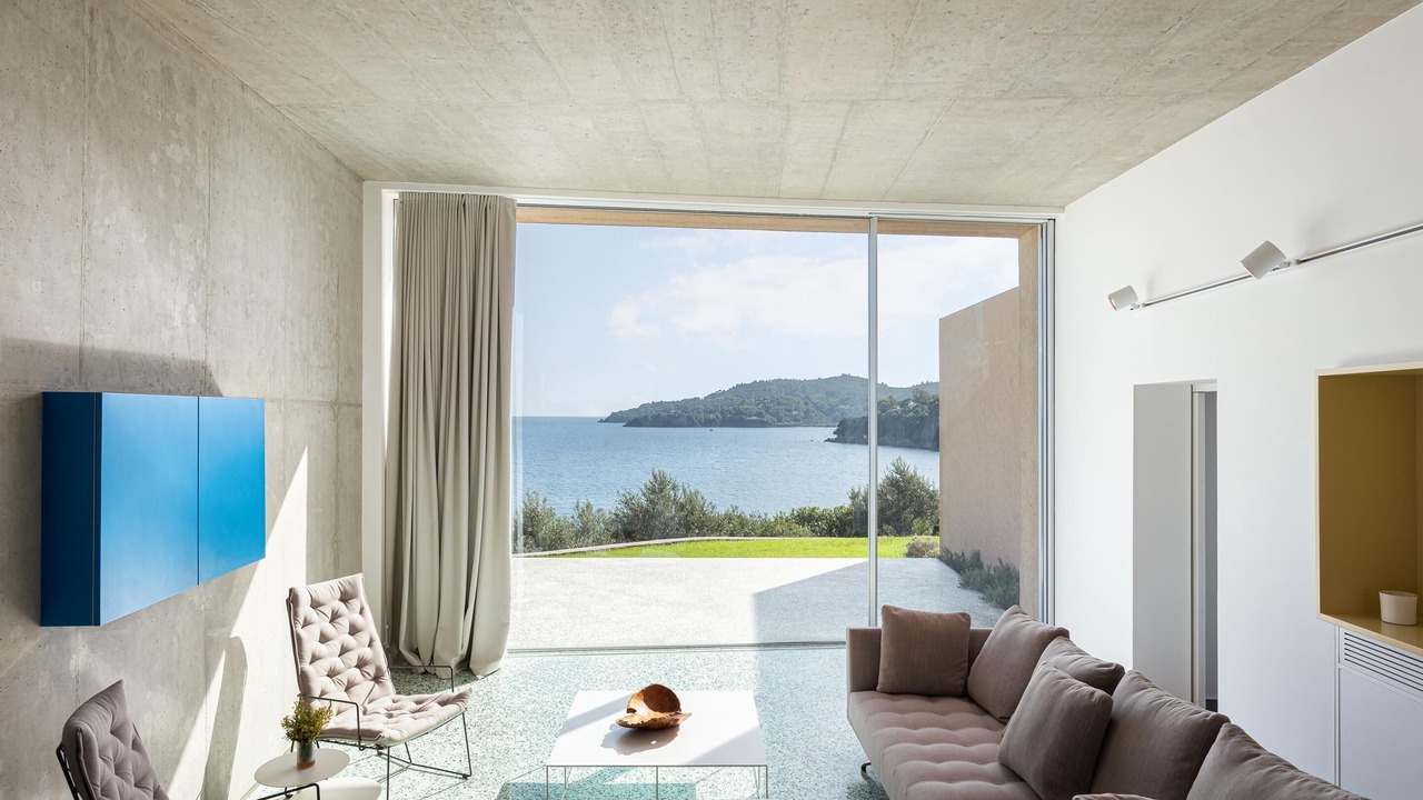 Photo of Livingroom in Katsarou