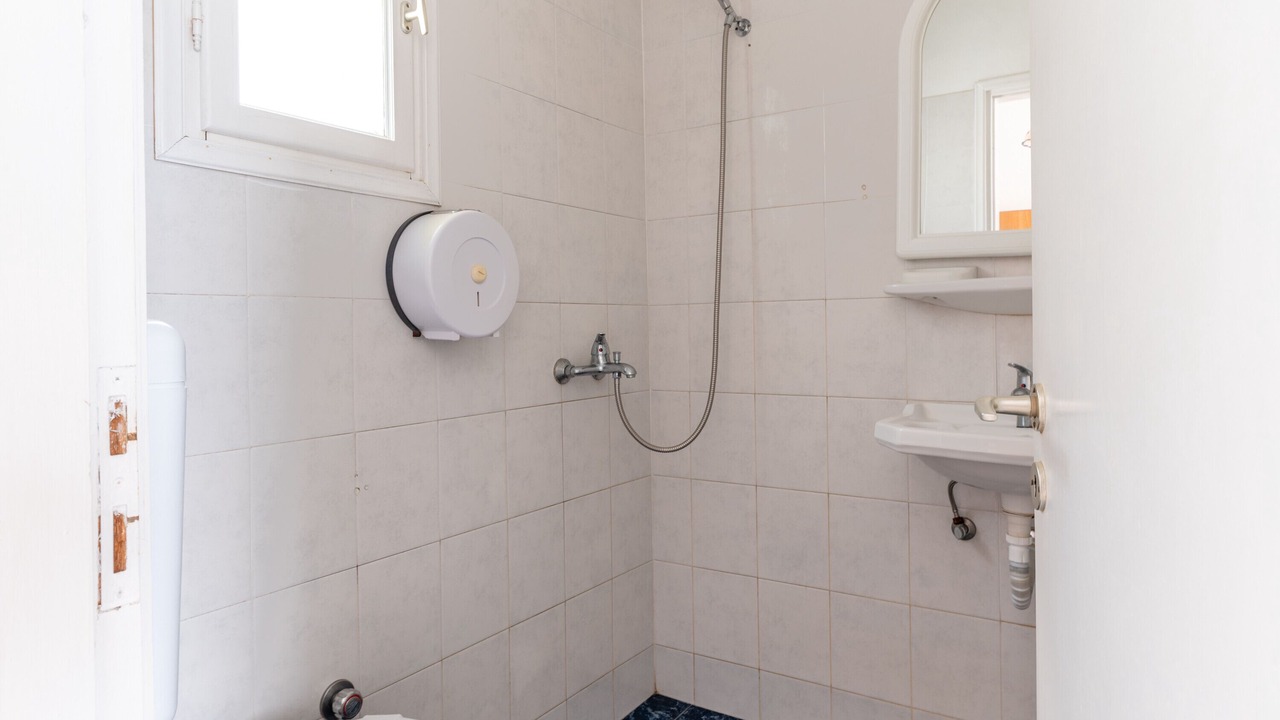 Photo of Bathroom in Vathi