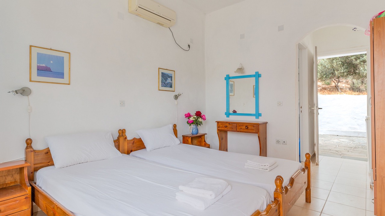 Photo of Bedroom in Vathi