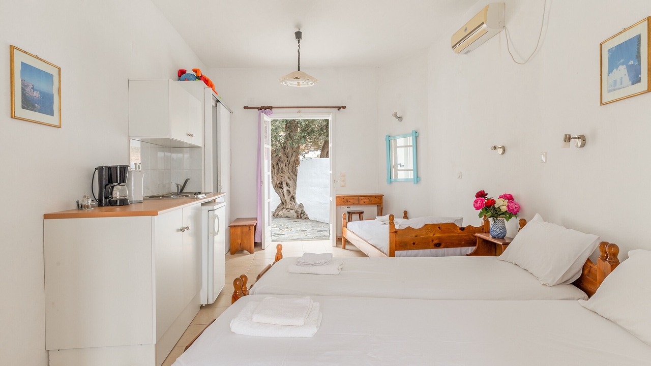 Photo of Bedroom in Vathi