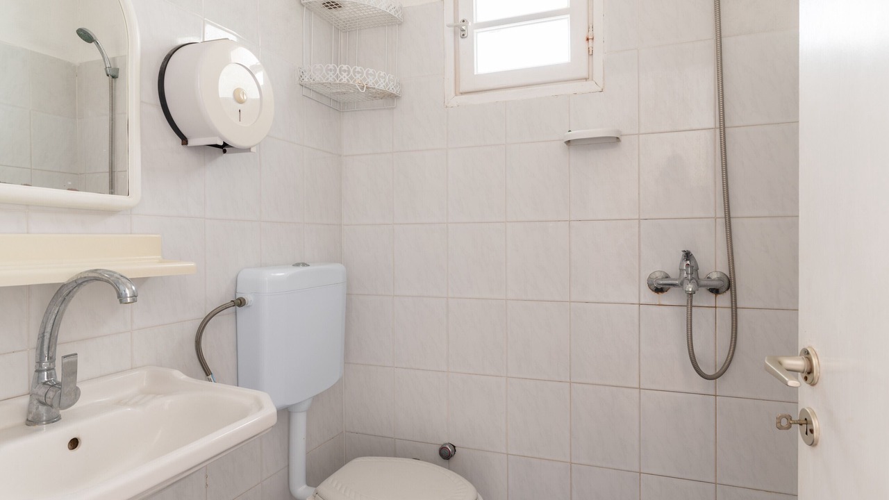 Photo of Bathroom in Vathi