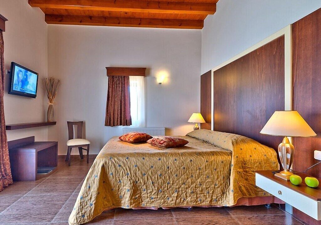 Photo of Bedroom in Platanias Town