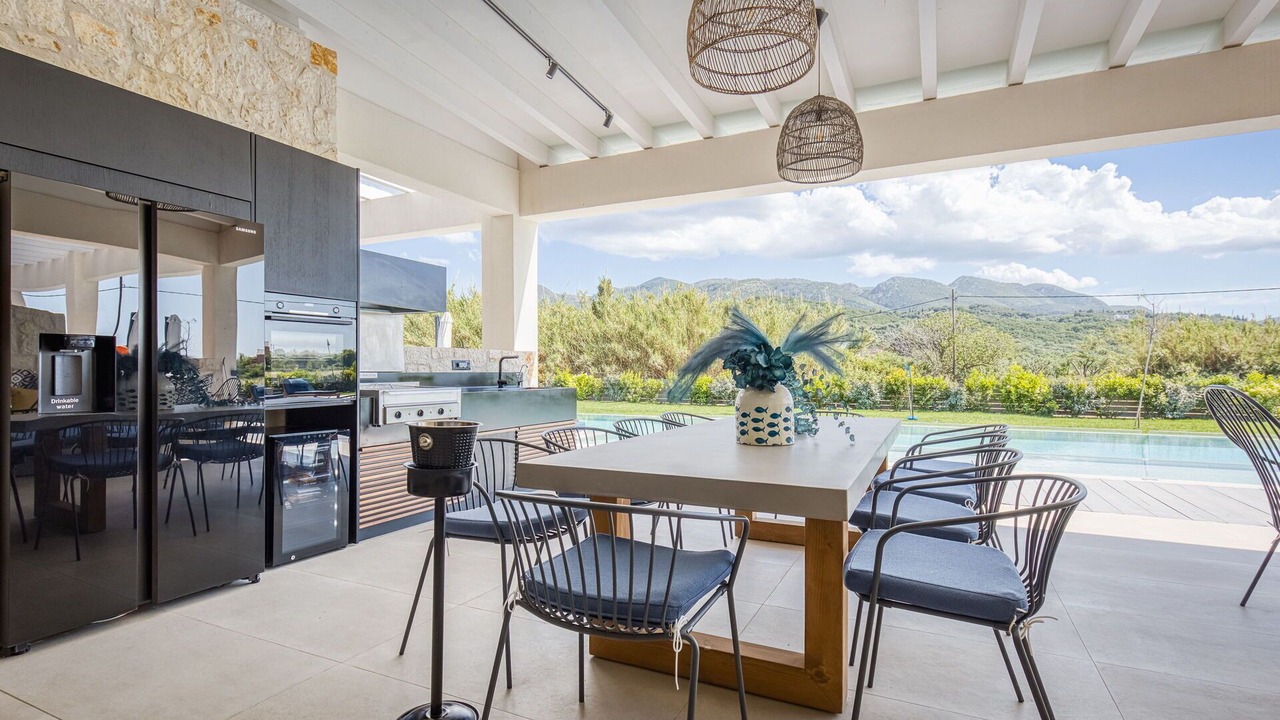 Photo of Patio Balcony in Almiros Beach