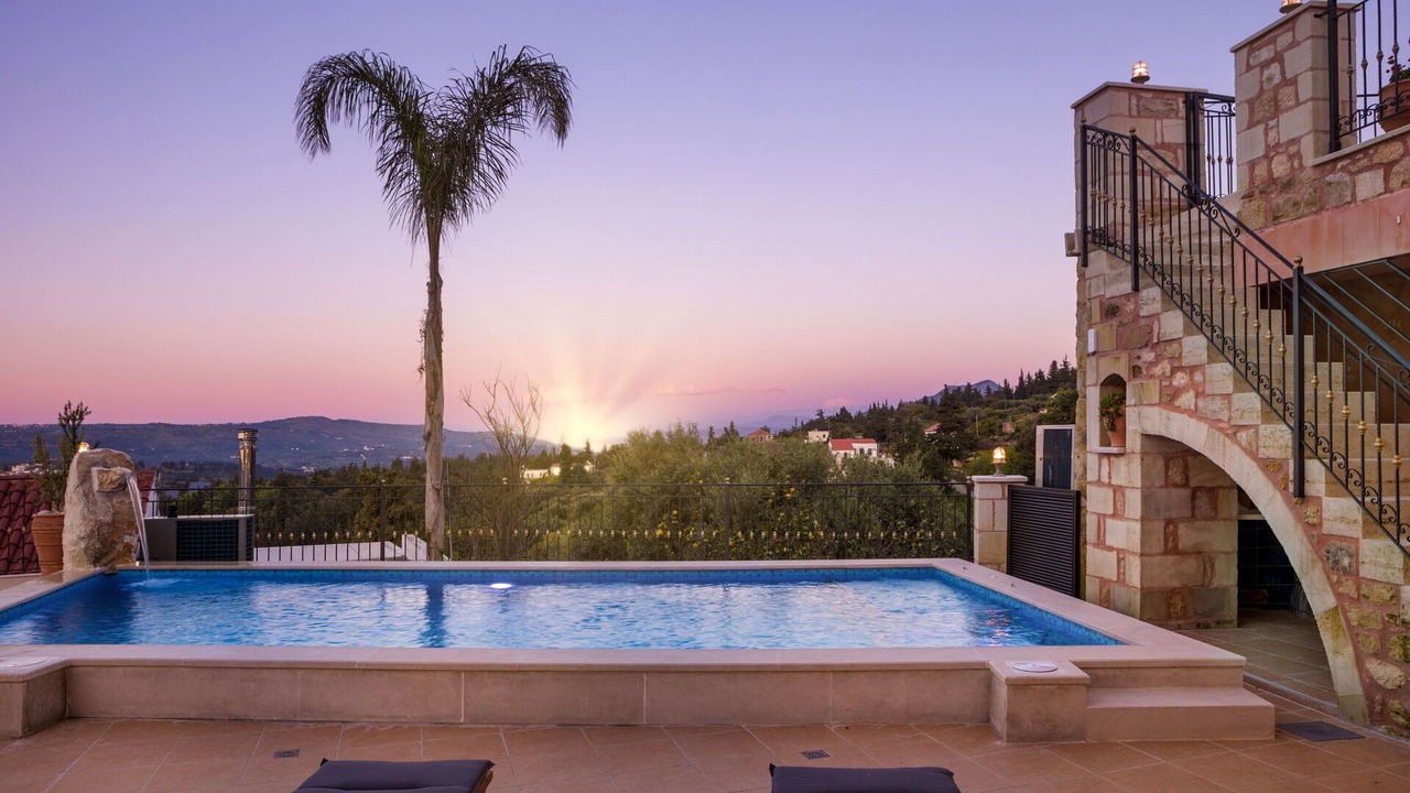 Photo of Outdoor in Tzitzifes