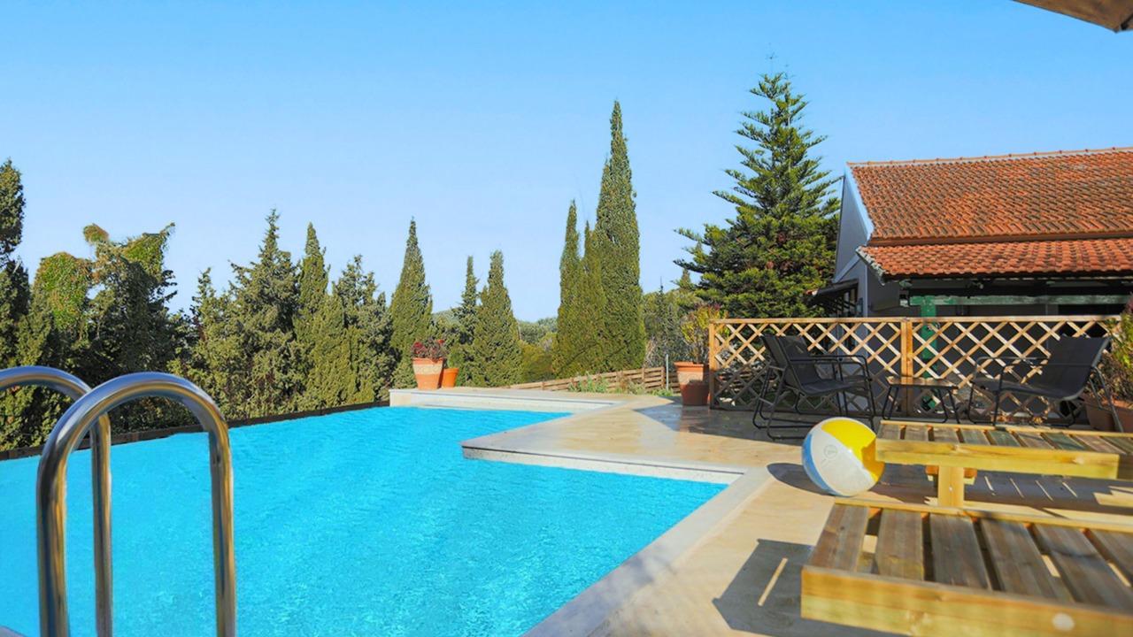 Photo of Outdoor in Magoulades