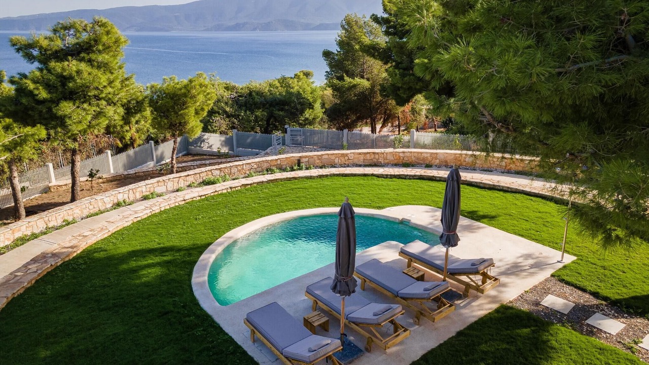 Photo of Outdoor in Isthmia