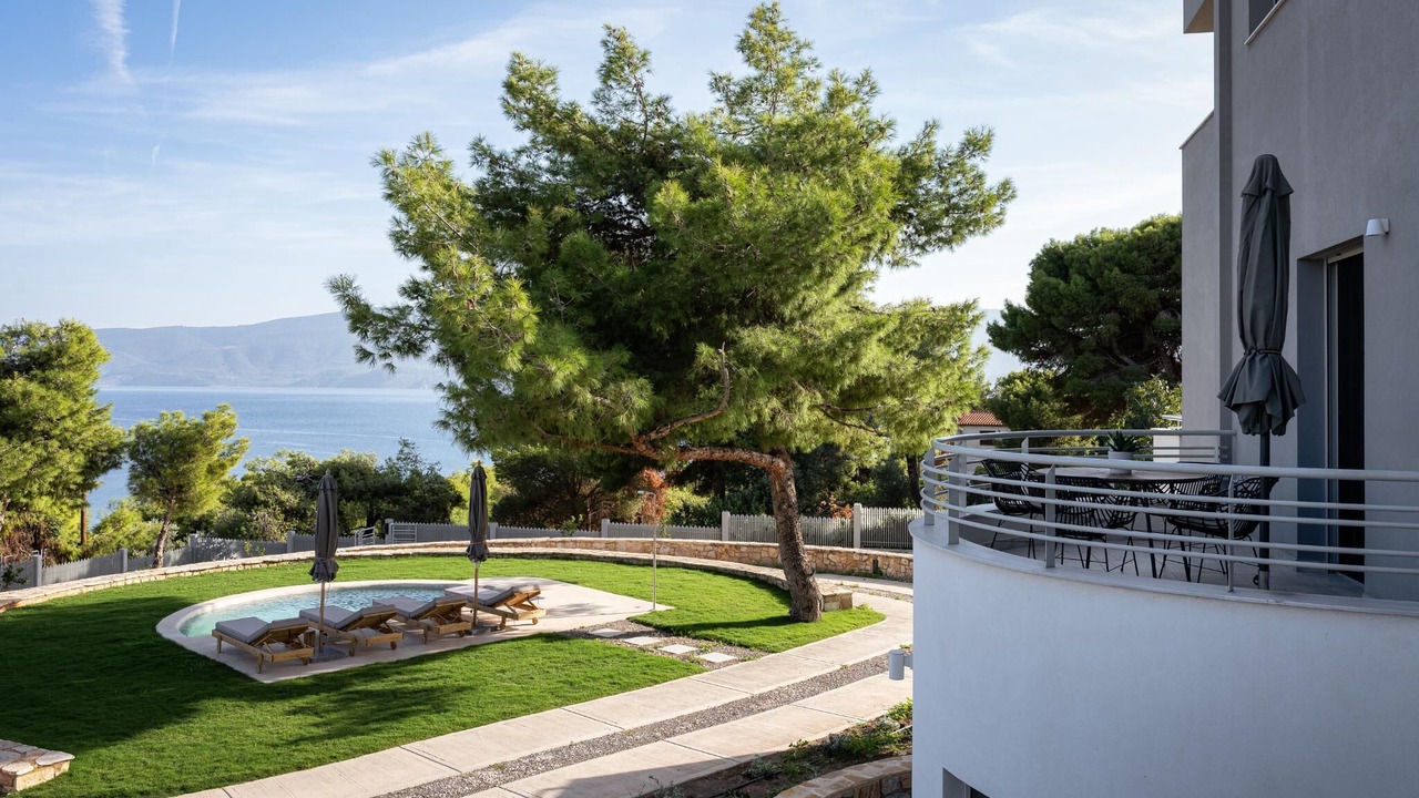 Photo of Outdoor in Isthmia