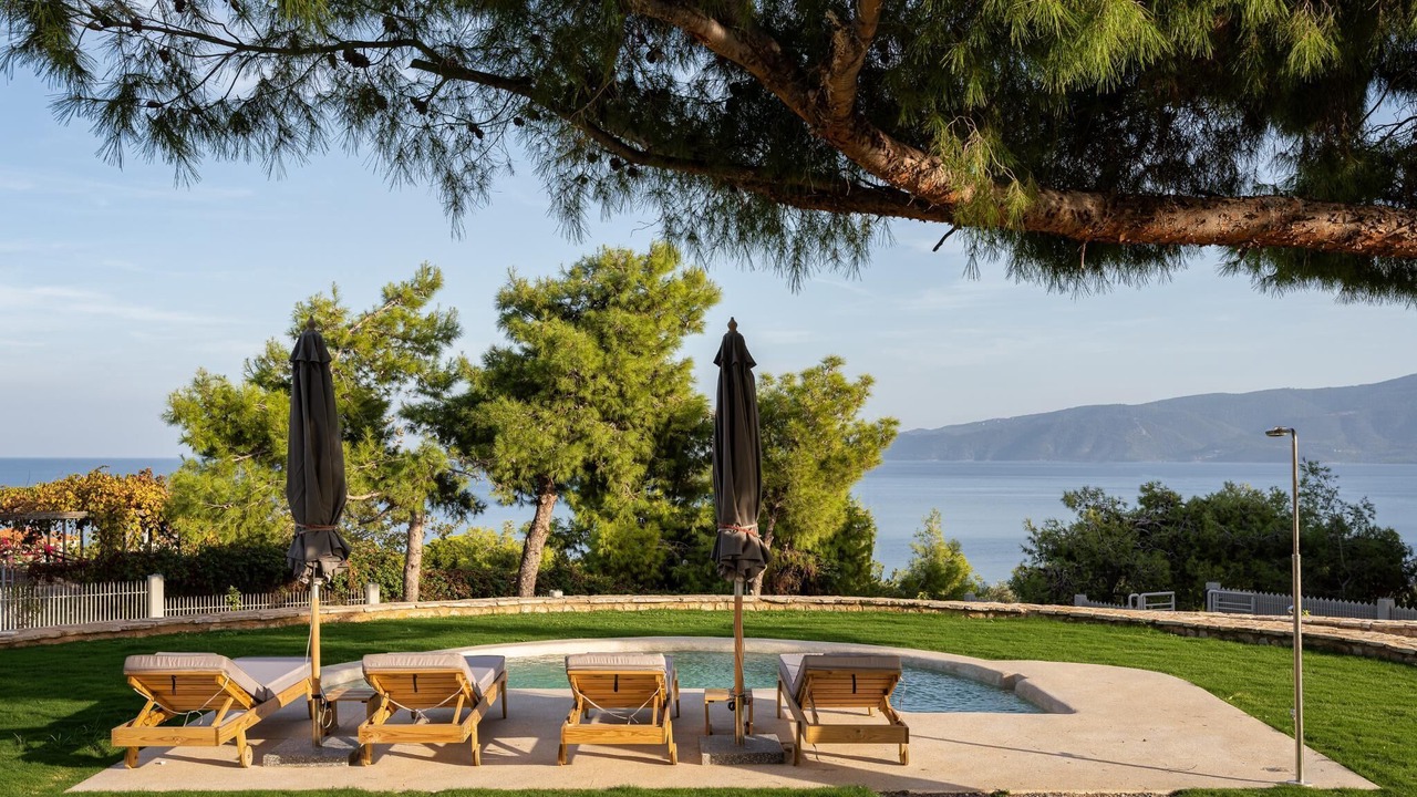 Photo of Outdoor in Isthmia