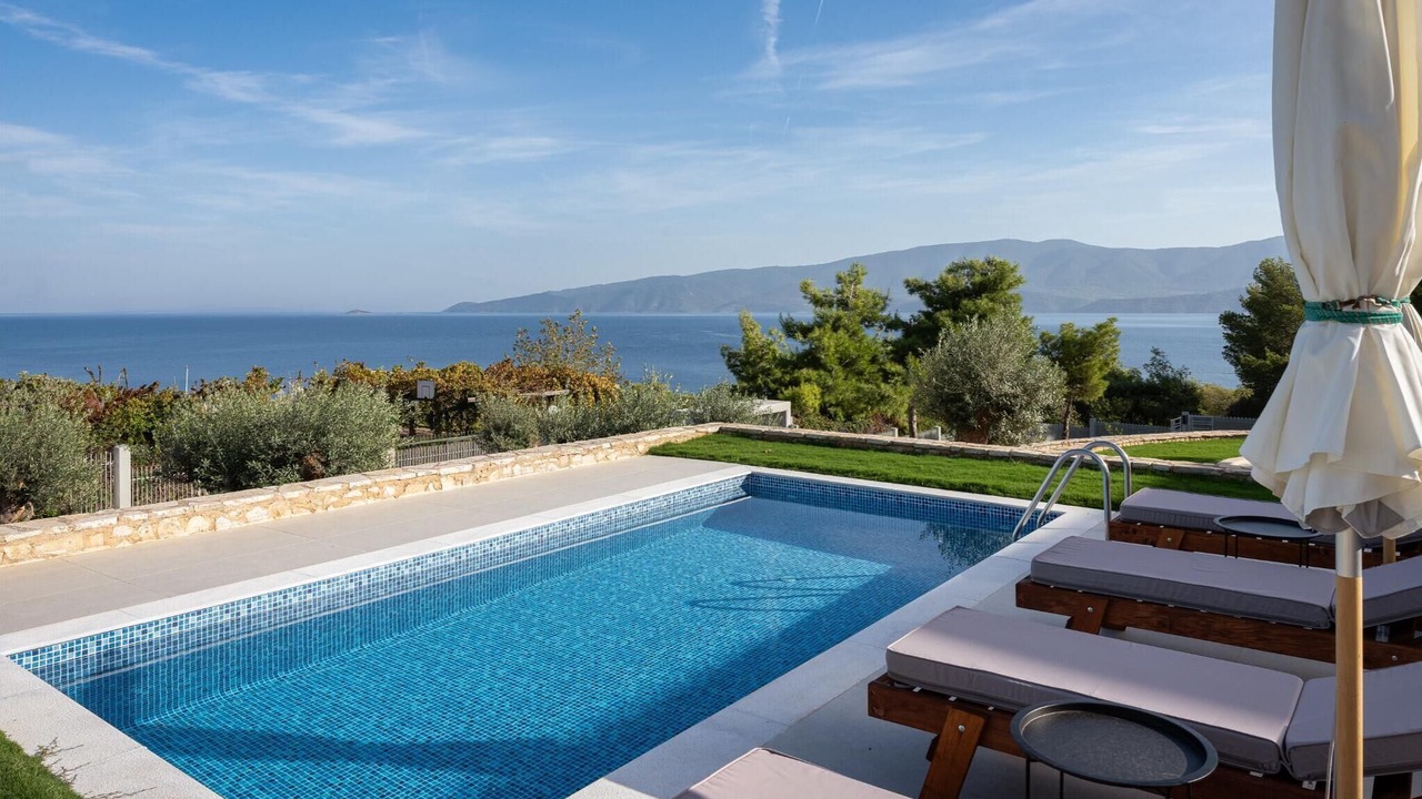 Photo of Outdoor in Isthmia