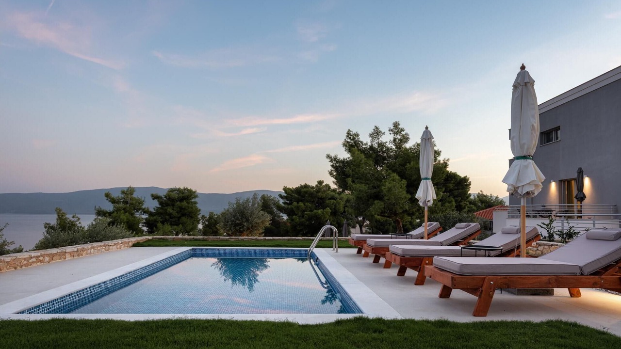 Photo of Outdoor in Isthmia